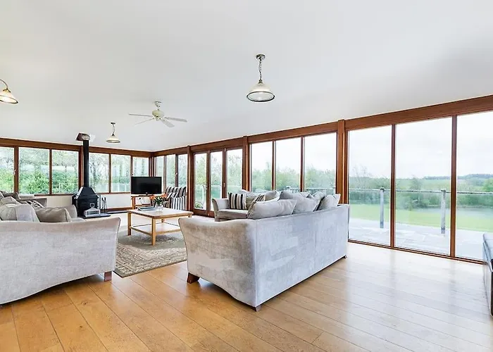 Hendra Barn At Hendra Barns
