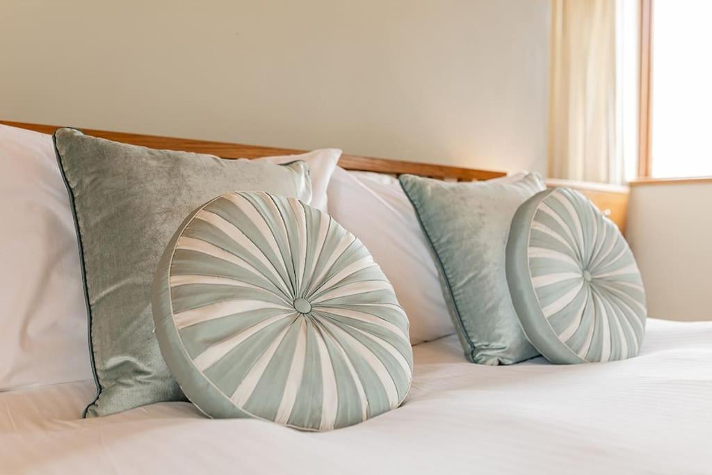 Hendra Barn At Hendra Barns Holiday home Newquay (Cornwall)